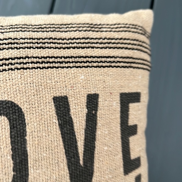 CLEARANCE 🍁Pillow “Love you more” - Picture 4 of 5